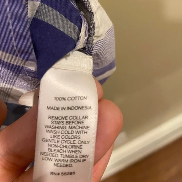 Express button down - Picture 2 of 5